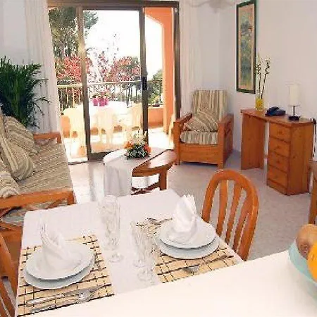 Ona Aucanada Lejlighedshotel 3*